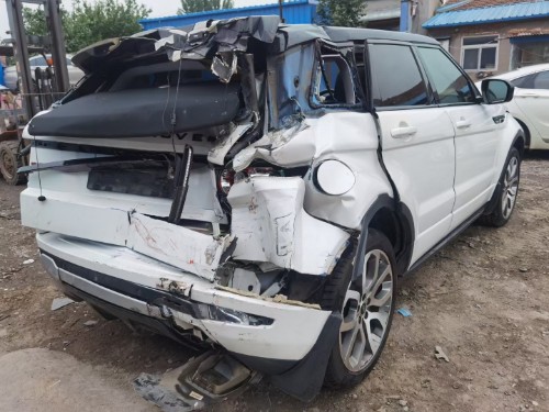 事故车山东13年路虎揽胜极光suv 揽胜极光 路虎 事故车 自杰事故车