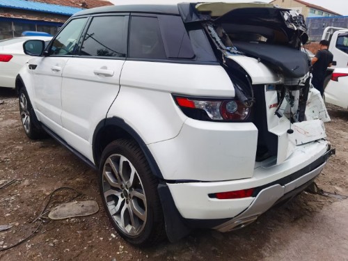 事故车山东13年路虎揽胜极光suv 揽胜极光 路虎 事故车 自杰事故车