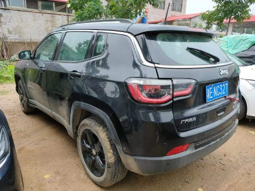 泡水车河南年jeep指南者suv 指南者 Jeep 泡水车 自杰事故车