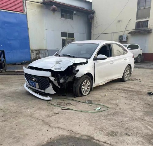 事故车山东年现代悦动小型车 悦动 现代 事故车 自杰事故车 事故车山东年现代悦动小型车 悦动 现代 事故车 自杰事故车