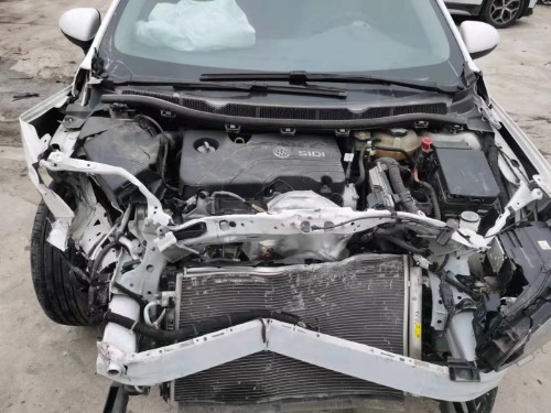 事故车江西18年别克威朗小型车 威朗 别克 事故车 自杰事故车