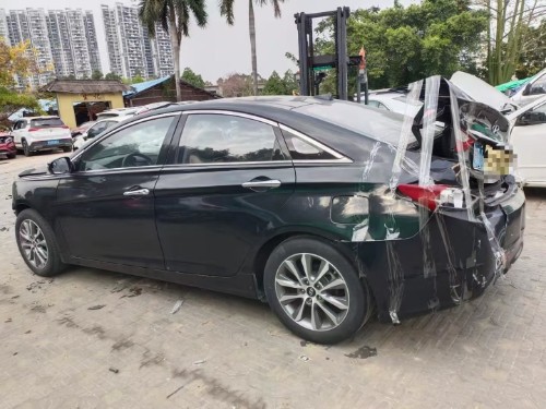 事故车广州市13年现代索纳塔小型车 索纳塔 现代 事故车 自杰事故车