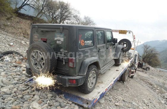 青岛市70年Jeep6