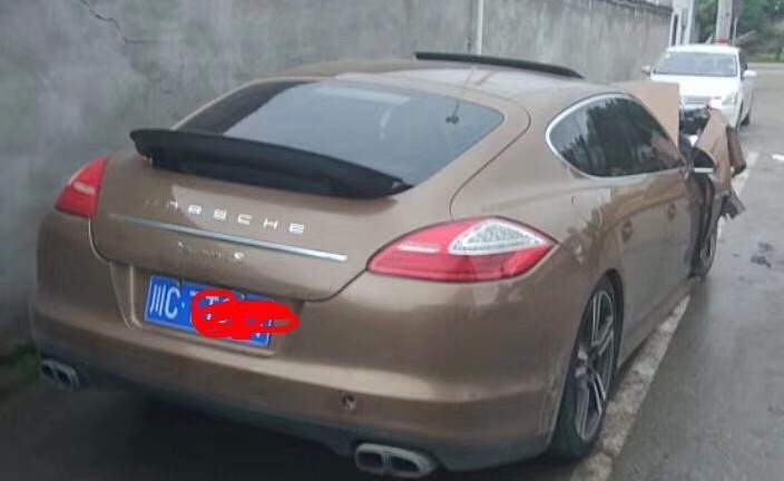 青岛市70年保时捷保时捷Panamera5