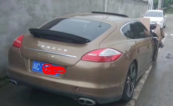 青岛市70年保时捷保时捷Panamera1